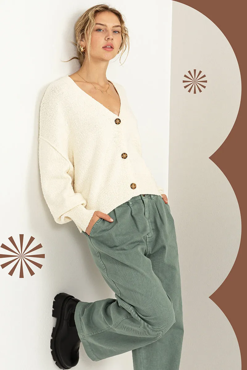 DZ23G313--Button Closure Cardigan Sweater