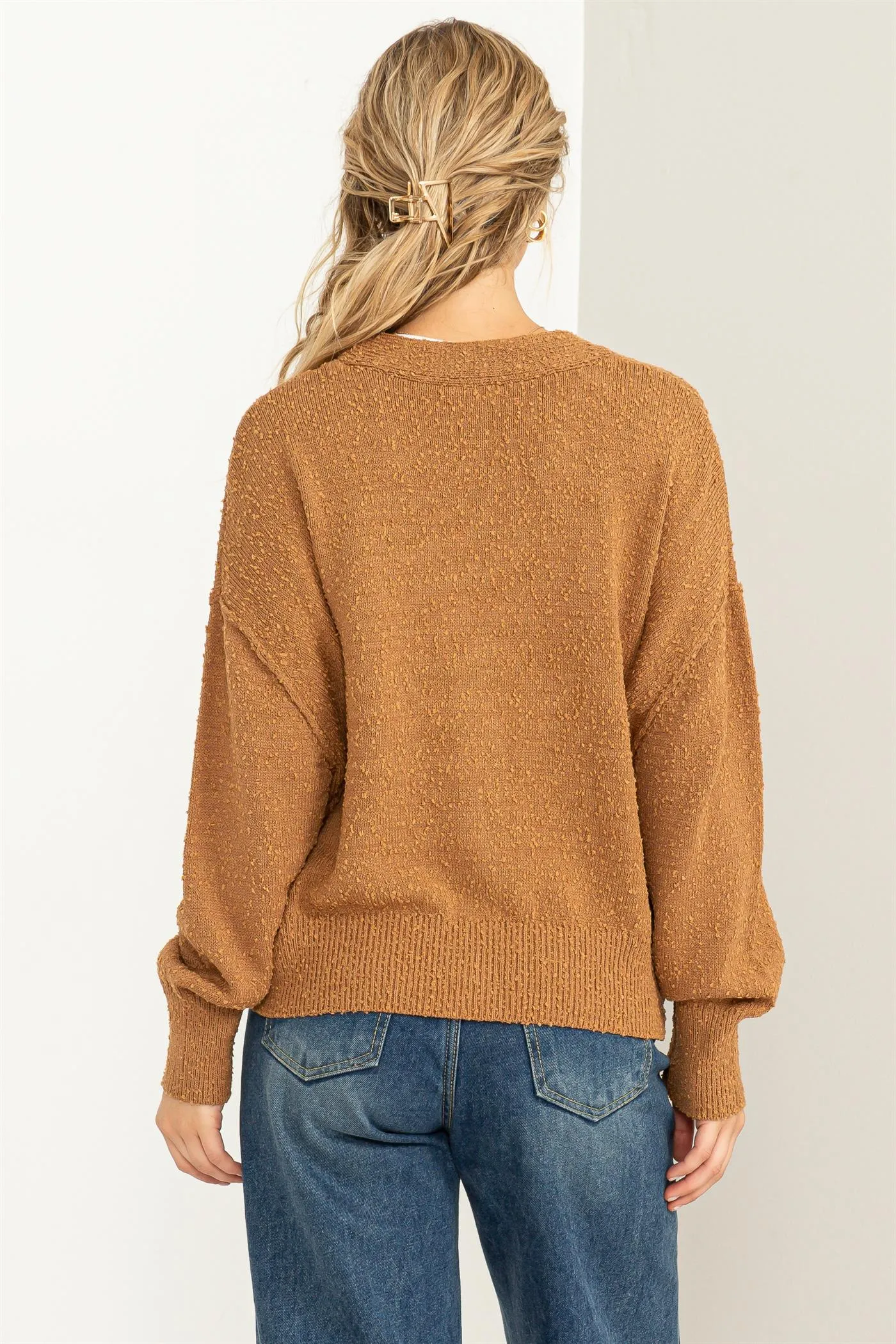 DZ23G313--Button Closure Cardigan Sweater