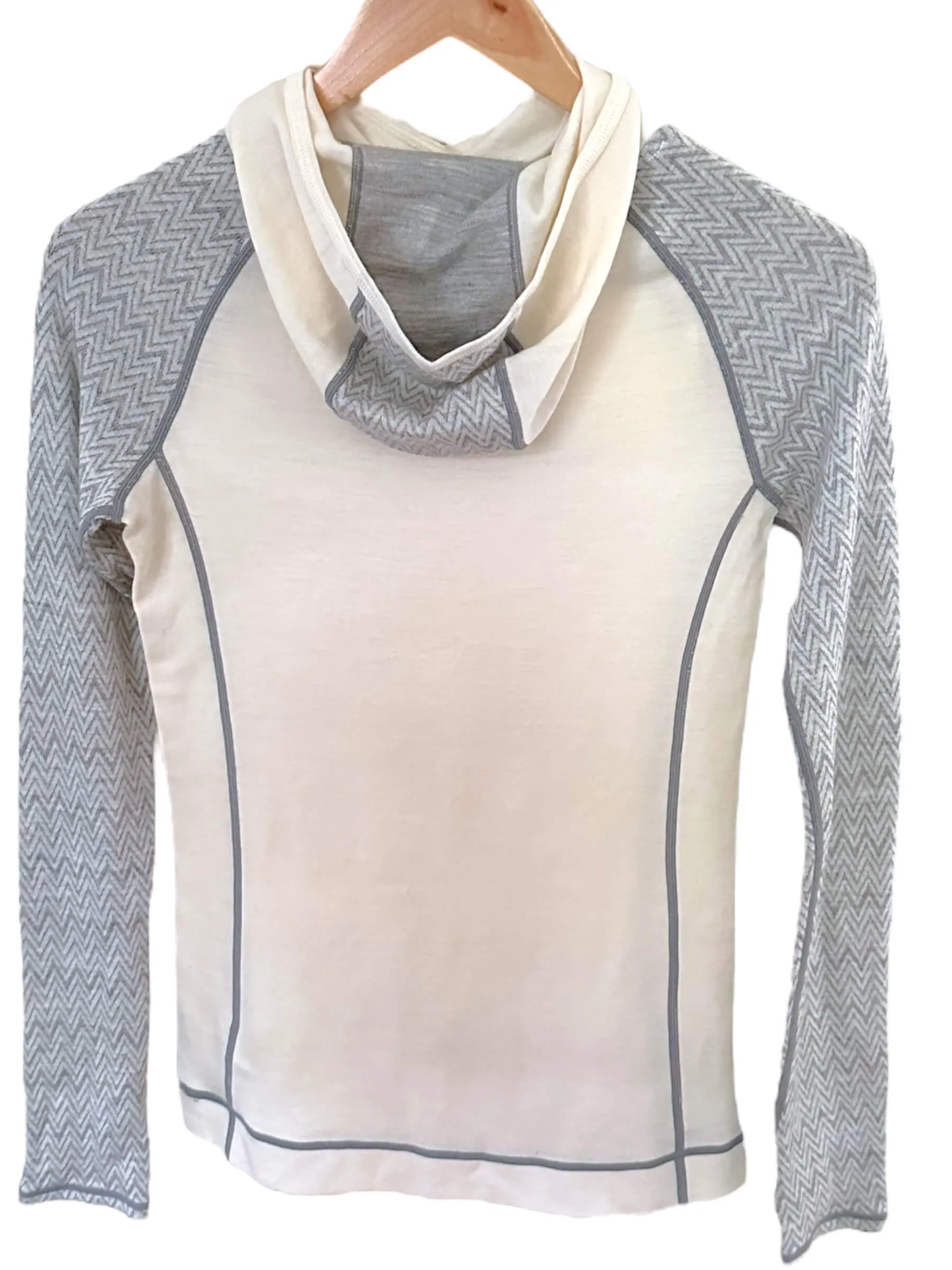 Light Spring Hooded Wool Sweater