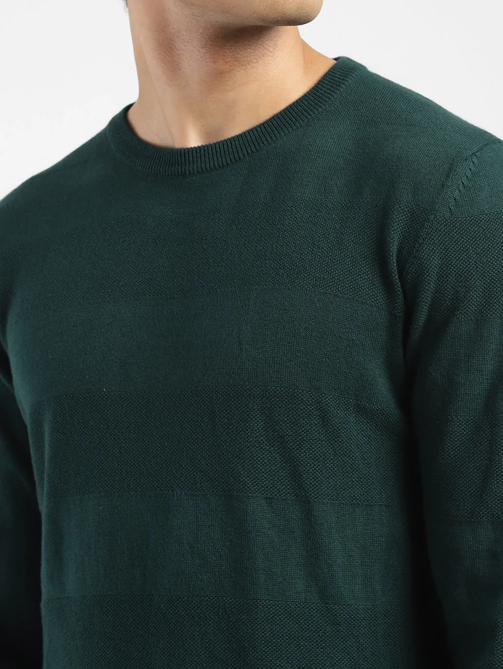 Men's Solid Crew Neck Sweater